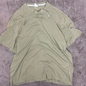 Green gymshark‎ crest logo tshirt